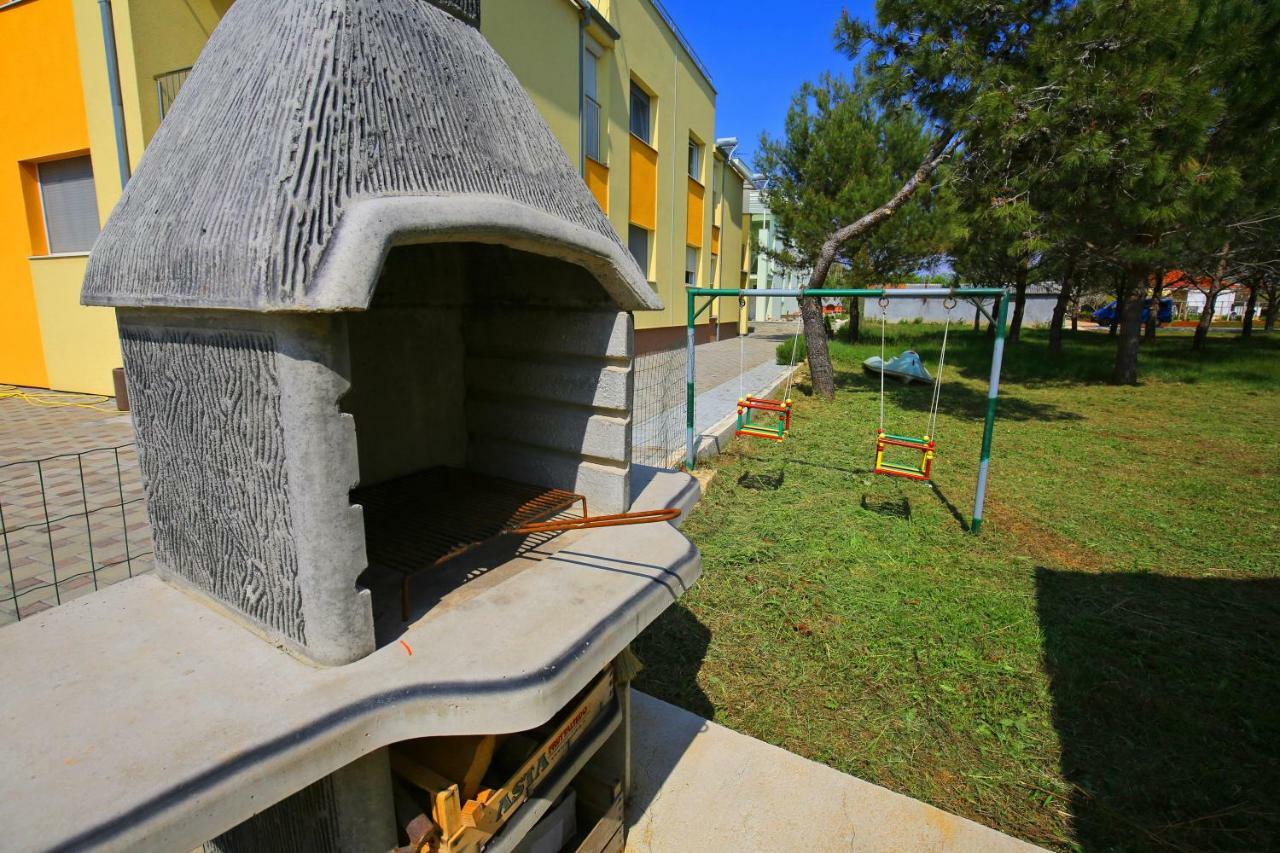 House On The Beach Tin Privlaka  Εξωτερικό φωτογραφία